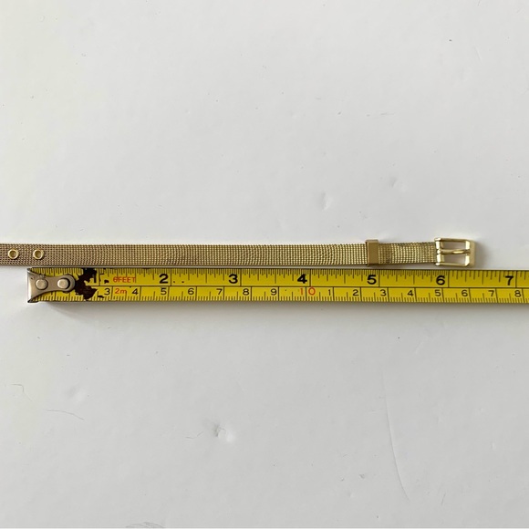 Gold tone belt bracelet 6-8" - Picture 5 of 5